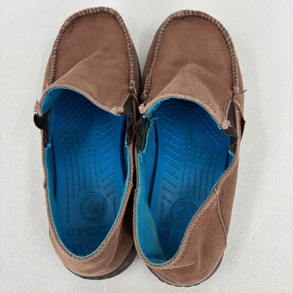 Crocs Canvas Loafer Junior Size 5 Brown Slip On Shoe Unisex Comfort - Picture 2 of 8
